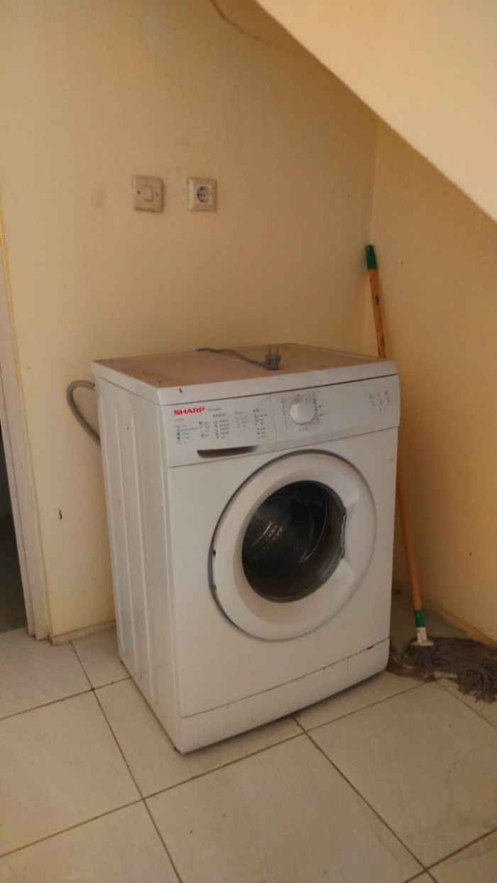 Rumah Disewakan Semi Furnished di Cluster Elysium Lippo Cikarang